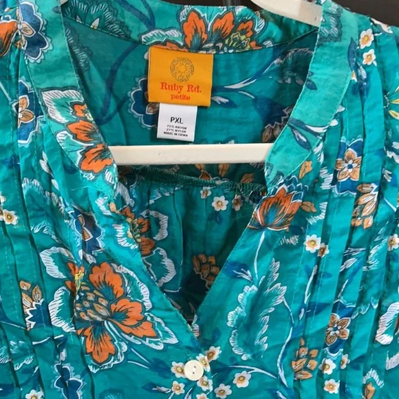 Ruby Rd. Sheer Blouse. - Picture 4 of 8